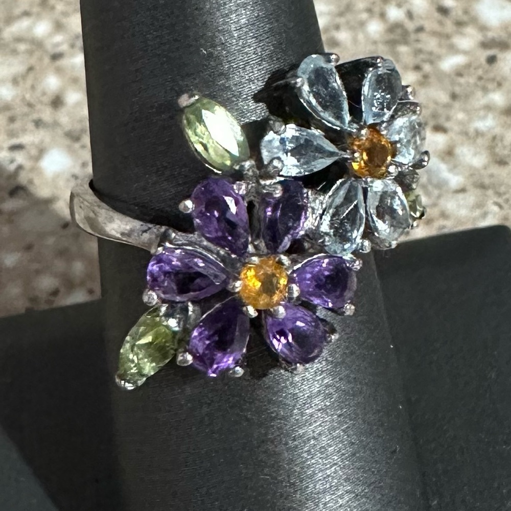 TwinFlies Multi Color Gemstone Flower ring